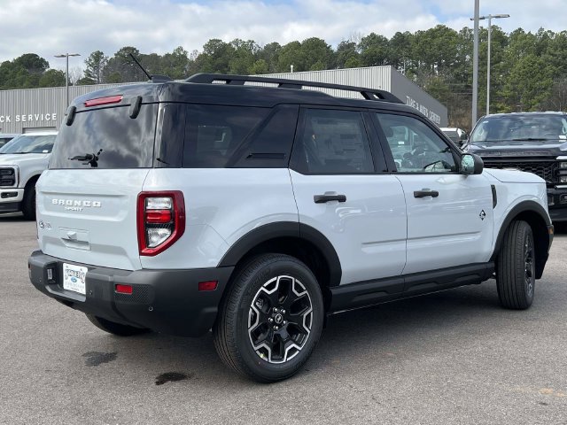 New 2026 Ford Bronco Sport Outer Banks AWD/4WD image 3