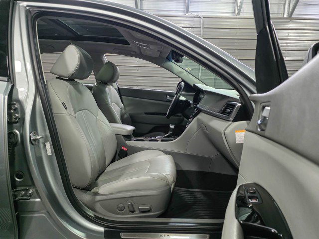 Used 2017 Kia Optima EX w/ Technology Package image 15