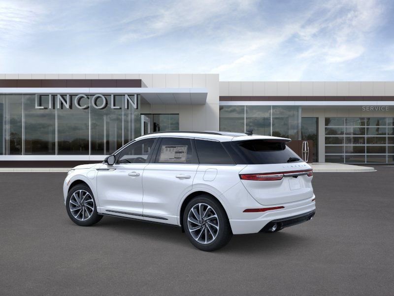 New 2025 Lincoln Corsair Grand Touring AWD/4WD image 4