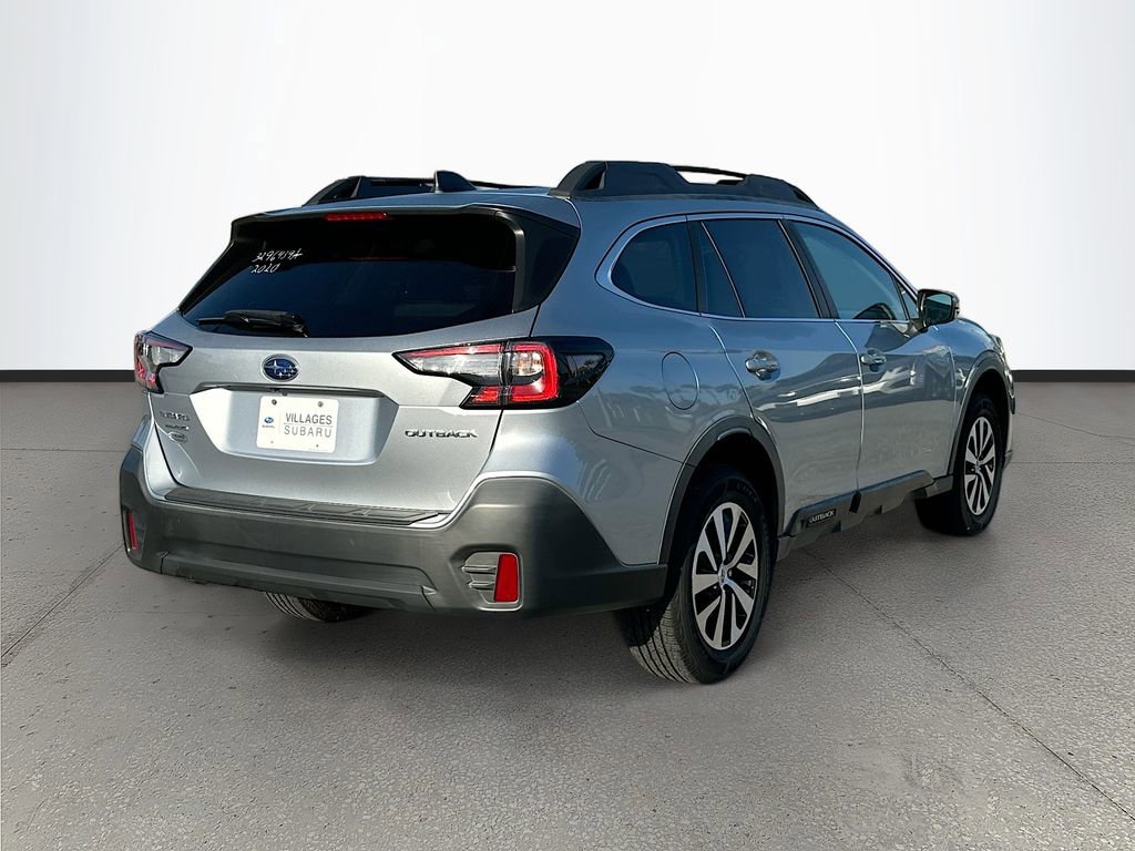 Used 2020 Subaru Outback Premium image 7