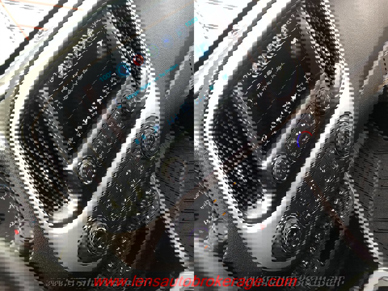 Used 2018 Chevrolet Colorado ZR2 image 13