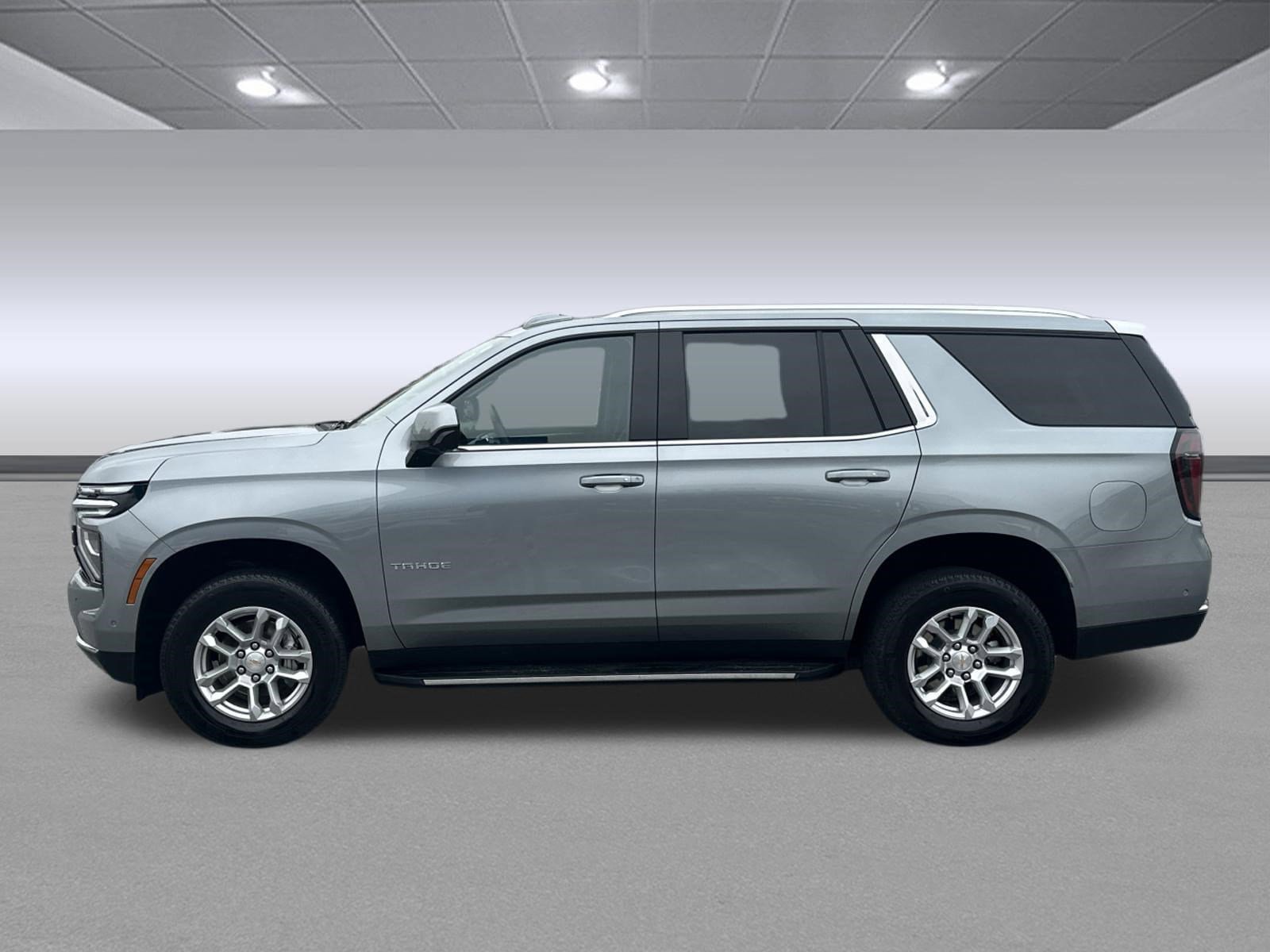 Used 2025 Chevrolet Tahoe LT RWD image 6