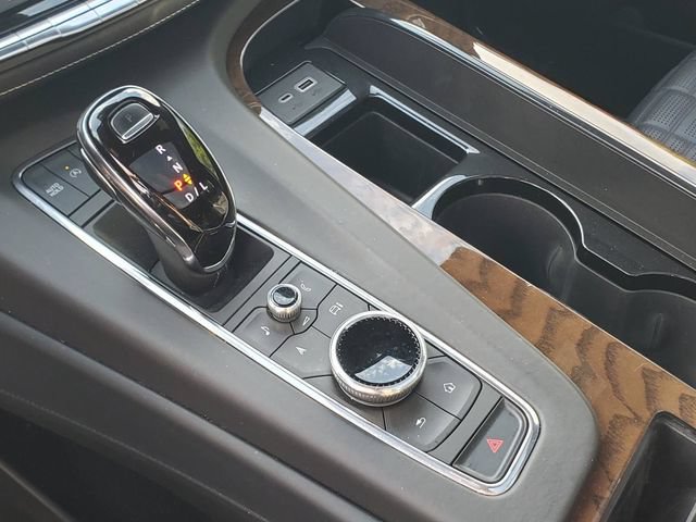 Used 2023 Cadillac Escalade Sport Platinum w/ LPO, ONYX Package AWD/4WD image 24