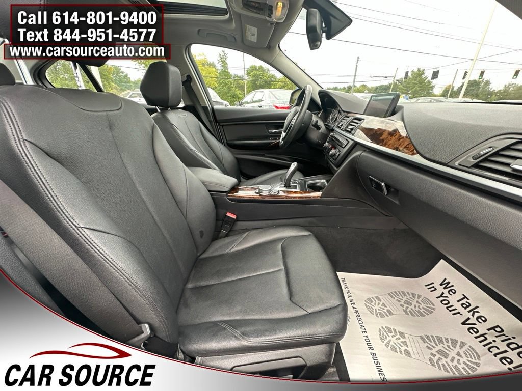 Used 2015 BMW 328i xDrive Sedan AWD/4WD image 30