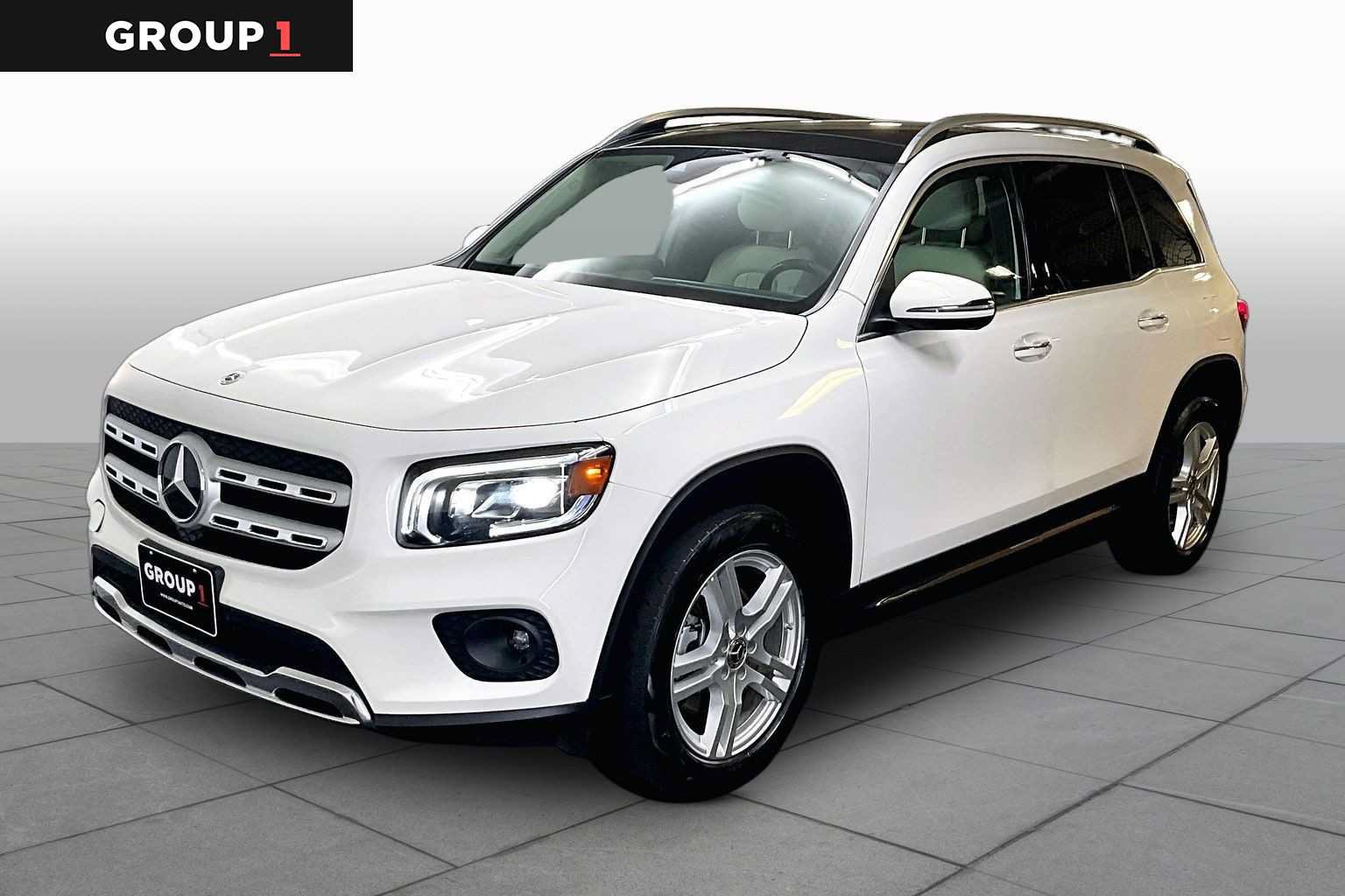 Certified 2022 Mercedes-Benz GLB 250 4MATIC image 1
