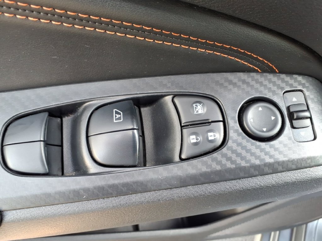 Used 2020 Nissan Altima 2.5 SR AWD/4WD image 14