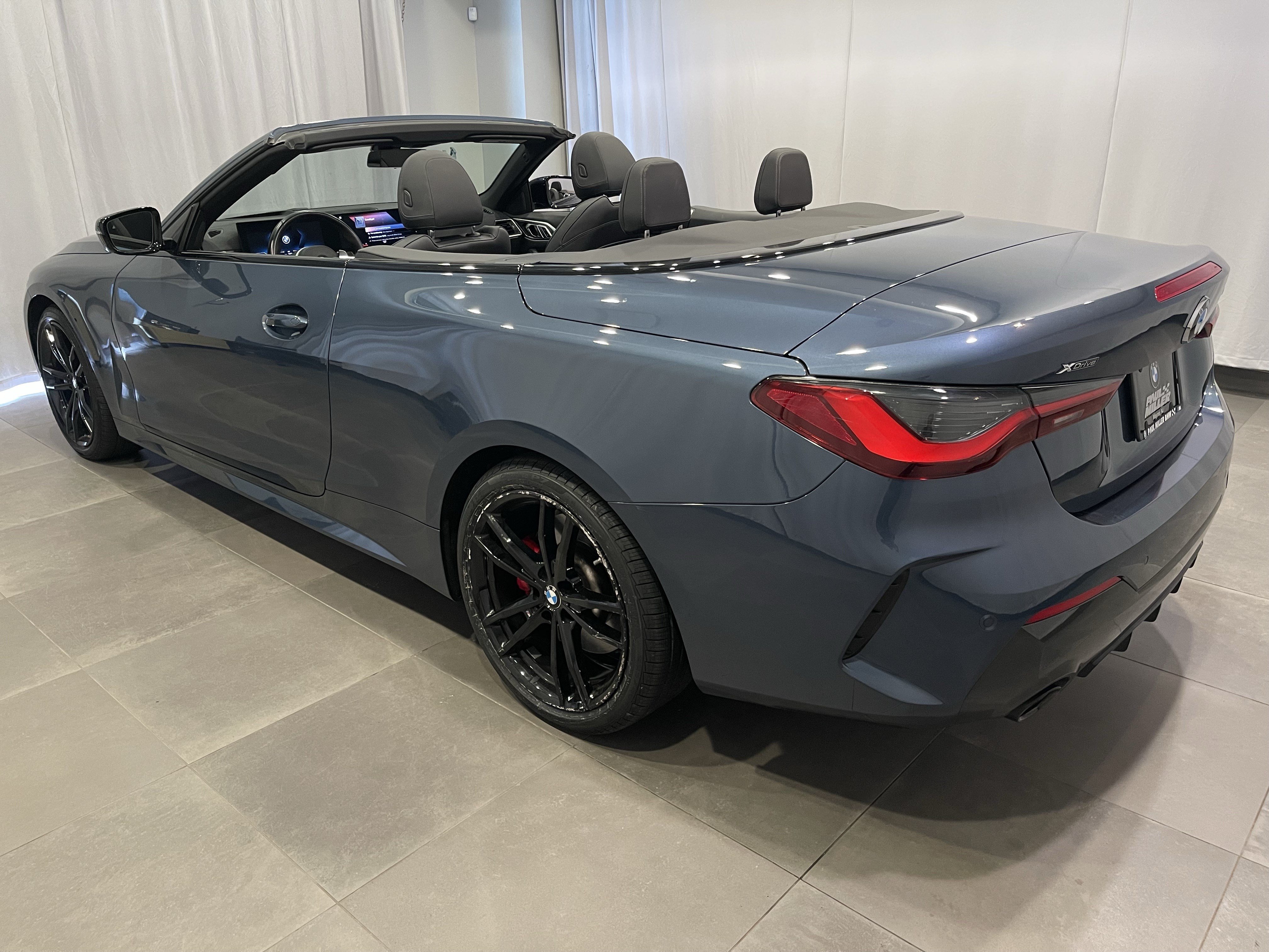 Certified 2024 BMW 430i xDrive Convertible w/ M Sport Package AWD/4WD image 26