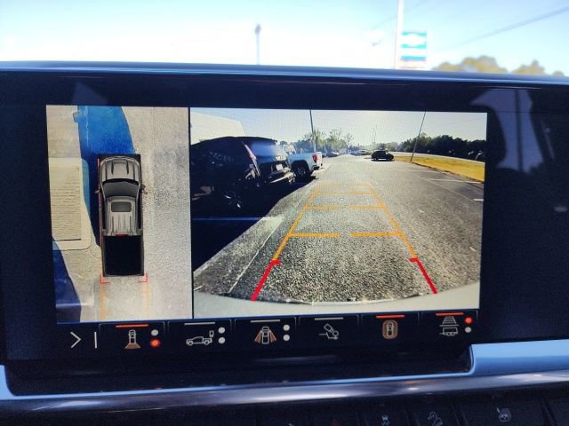 Used 2024 Chevrolet Silverado 1500 LTZ image 30