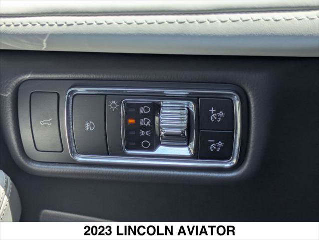 Used 2023 Lincoln Aviator Black Label w/ Dynamic Handling Package AWD/4WD image 20