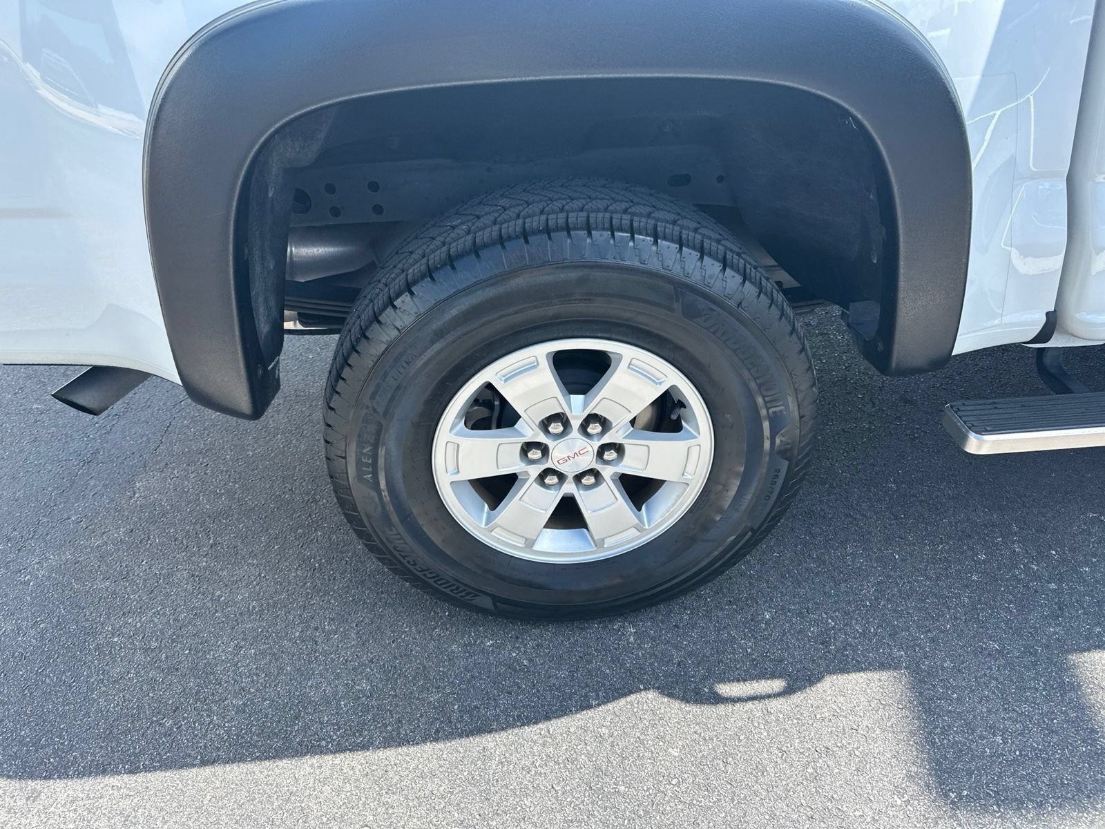 Used 2020 GMC Canyon 2WD Crew Cab w/ Convenience Package image 11