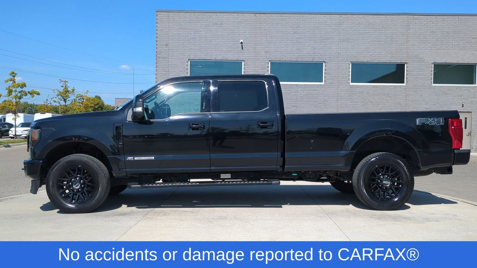 Used 2021 Ford F250 Lariat image 2