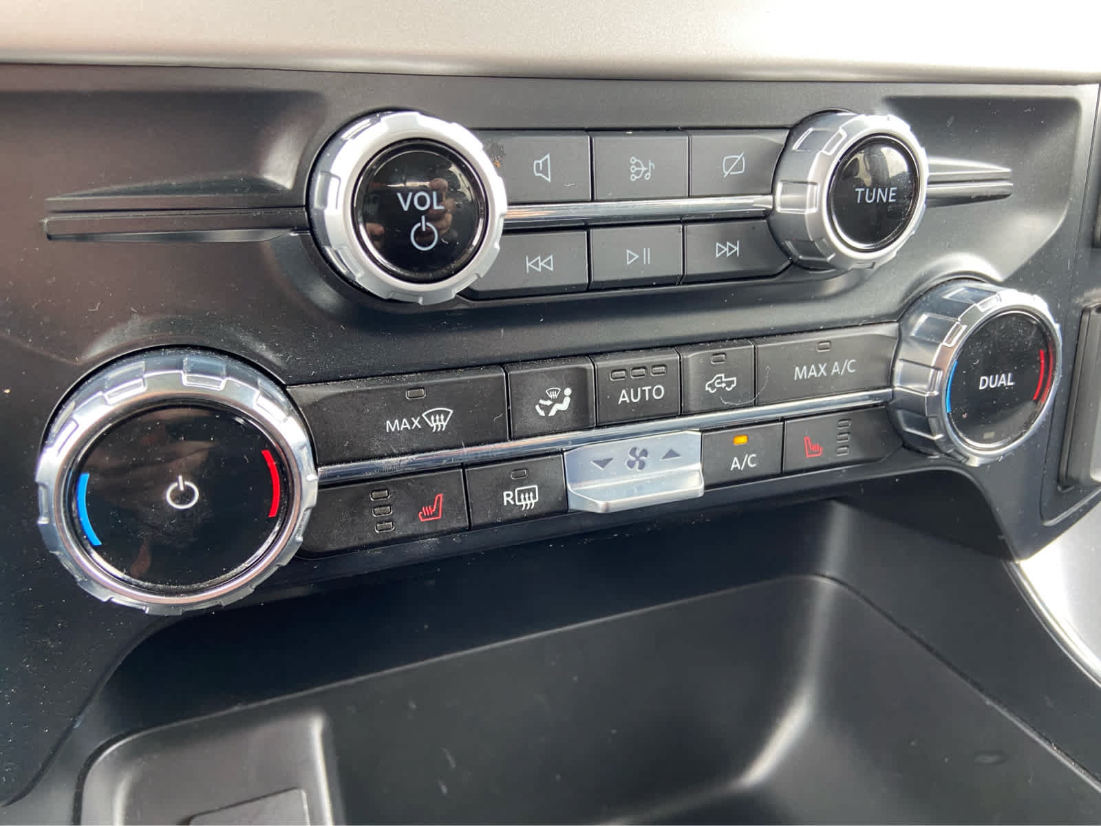 Used 2023 Ford F150 XLT w/ Equipment Group 302A High AWD/4WD image 32