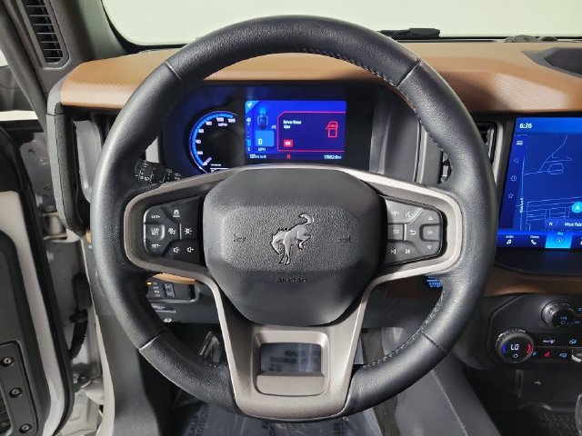 Used 2024 Ford Bronco Outer Banks AWD/4WD image 26
