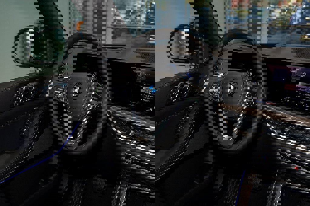 New 2026 BMW X5 xDrive40i w/ Premium Package image 40