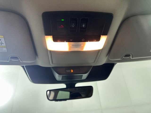 Used 2024 Nissan Pathfinder SV image 24