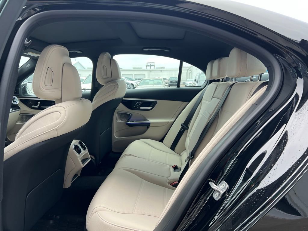 New 2026 Mercedes-Benz C 300 4MATIC Sedan image 23