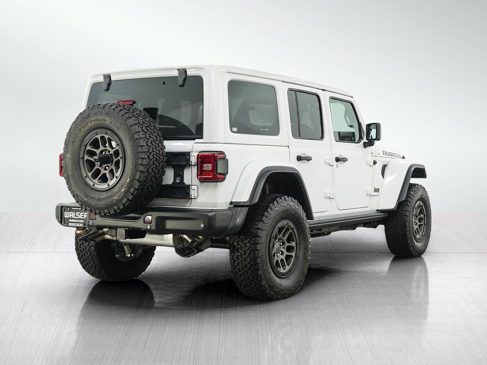 Used 2023 Jeep Wrangler Unlimited Rubicon 392 w/ Xtreme Recon 35" Tire Package AWD/4WD image 5
