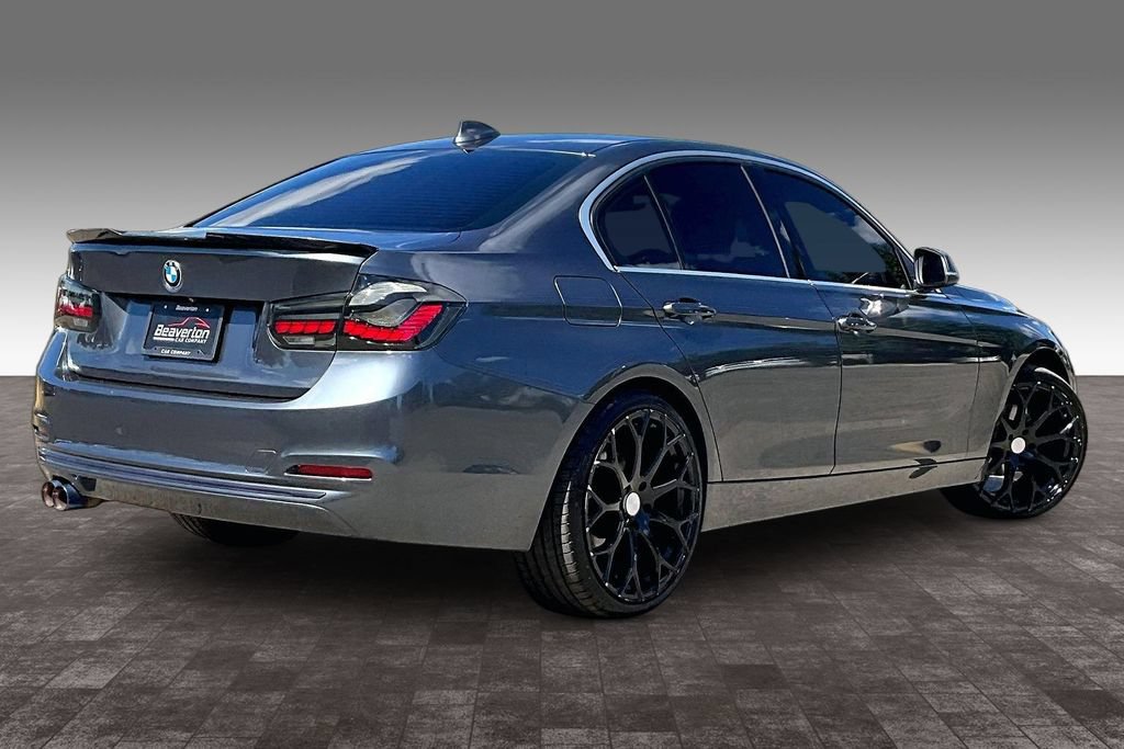 Used 2018 BMW 330i Sedan RWD image 13