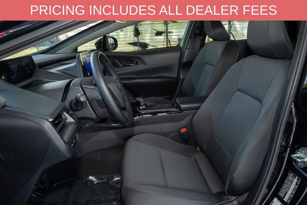 Certified 2024 Toyota Prius LE FWD image 10