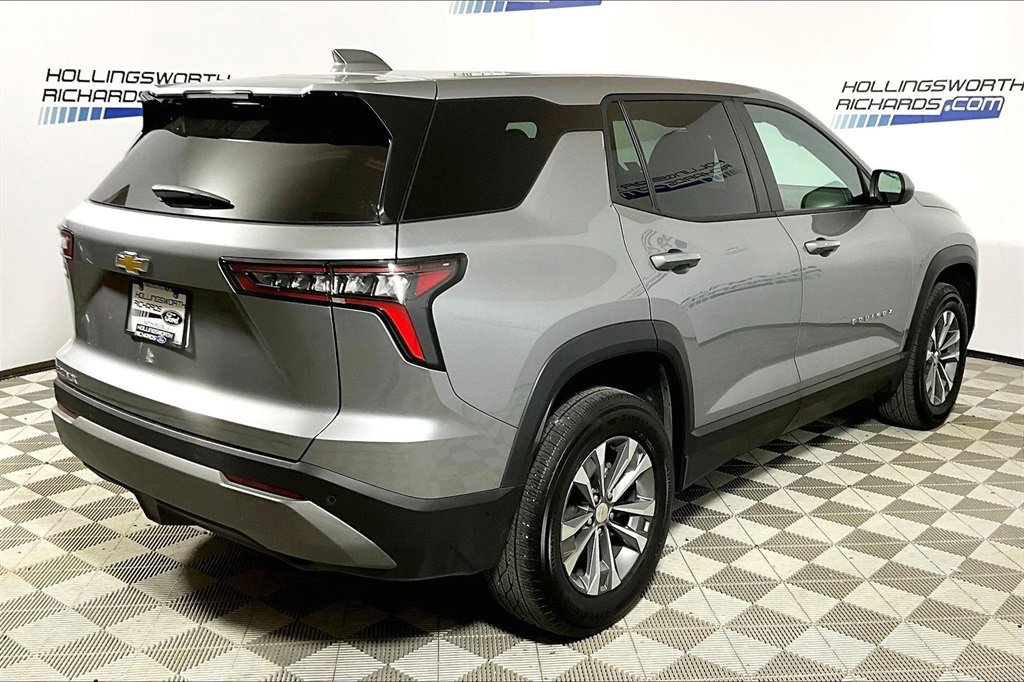 Used 2025 Chevrolet Equinox LT image 9