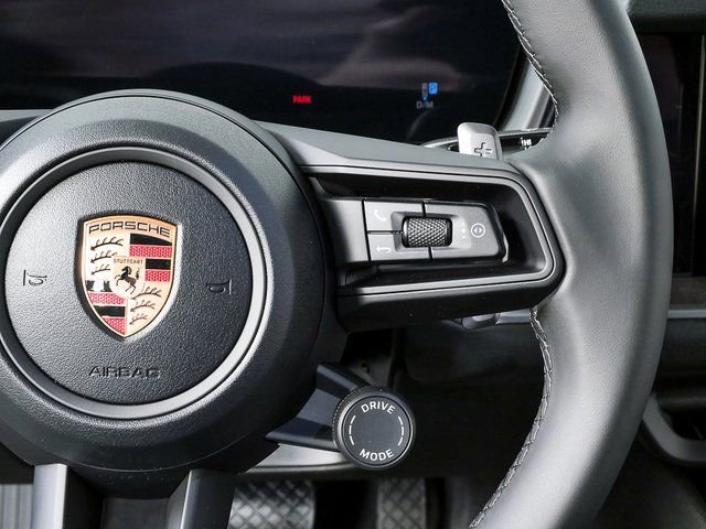 New 2026 Porsche Cayenne image 11