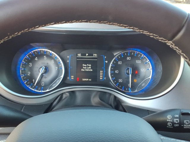 Used 2018 Chrysler Pacifica Touring Plus w/ S Appearance Package FWD image 20