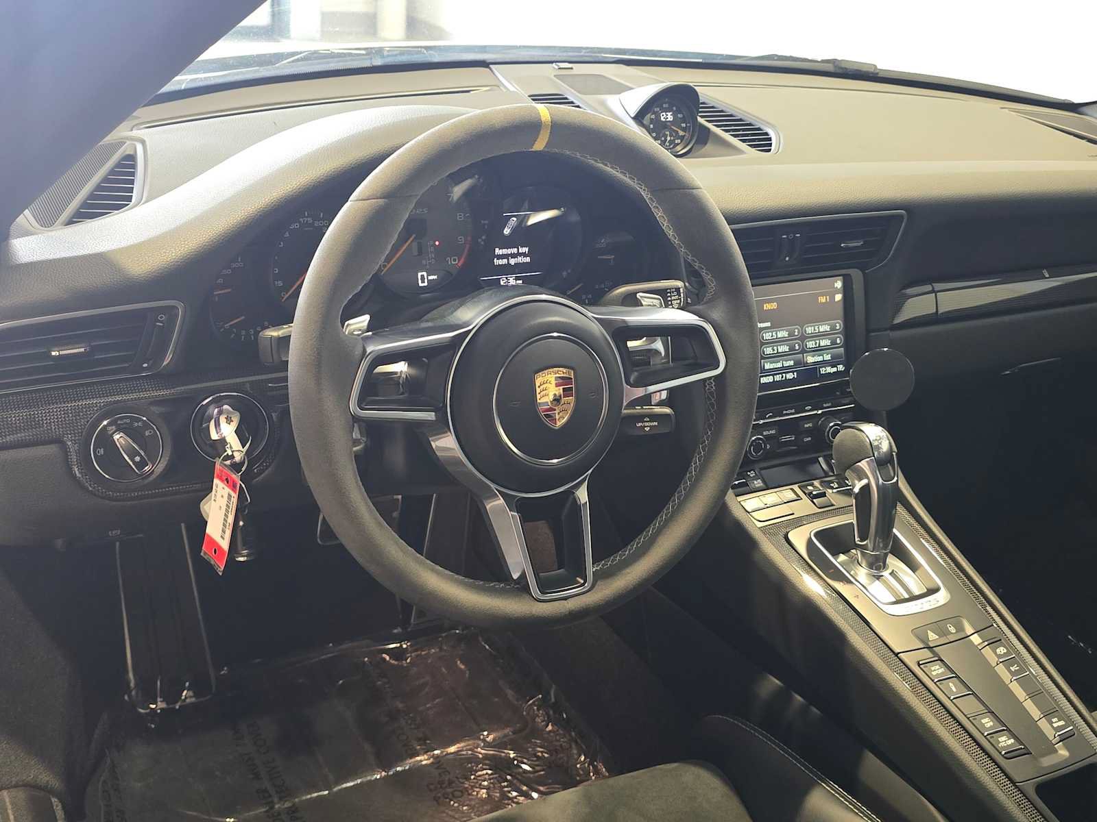 Used 2016 Porsche 911 GT3 RS RWD image 4
