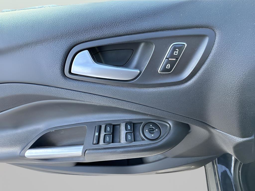 Used 2014 Ford Escape SE image 15