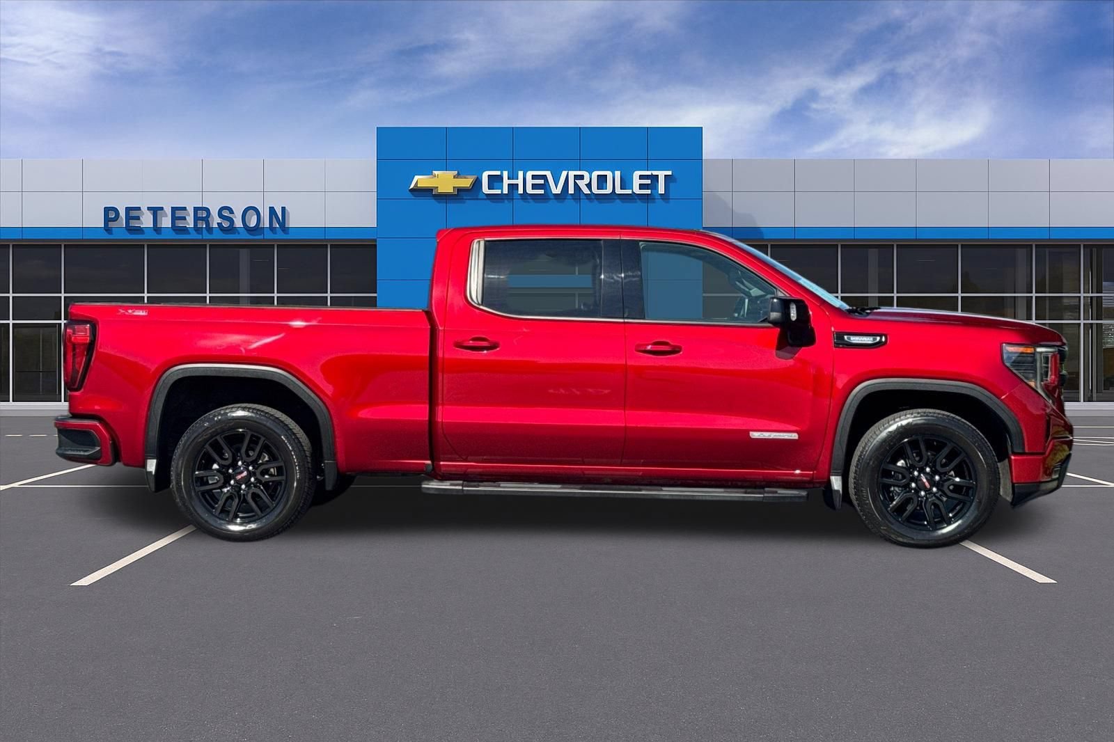 Certified 2022 GMC Sierra 1500 Elevation w/ Elevation Premium Package AWD/4WD image 3