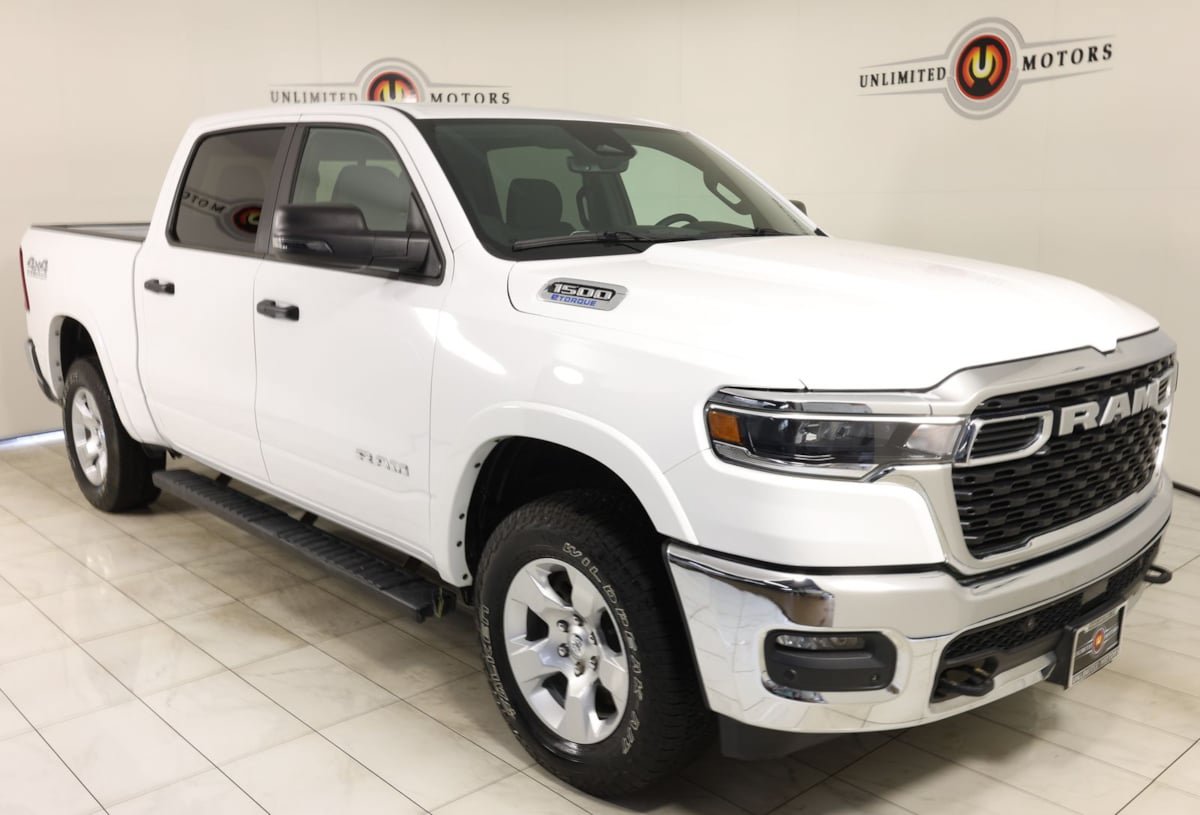 Used 2025 RAM 1500 Big Horn AWD/4WD image 35