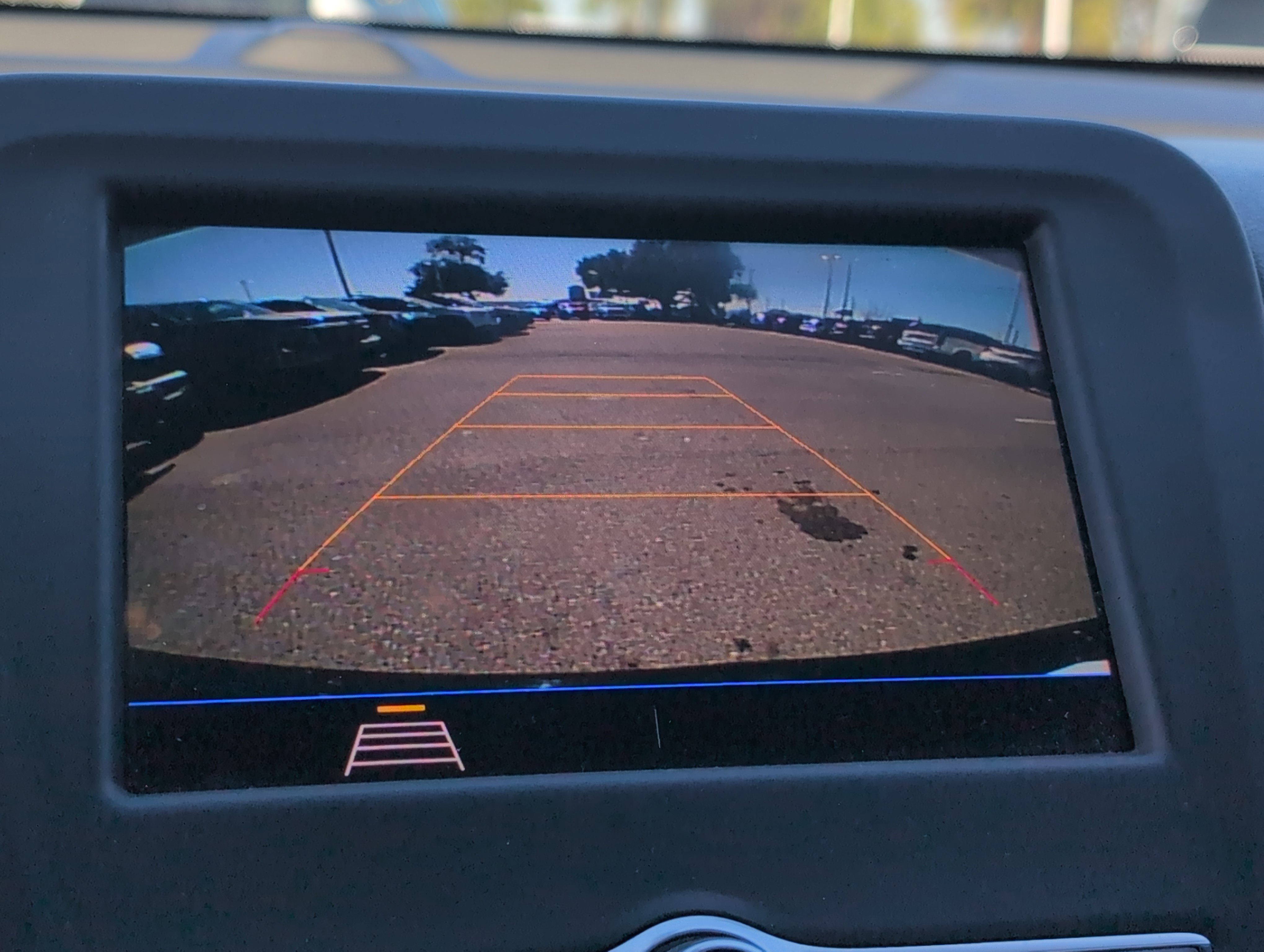 Used 2020 Chevrolet Equinox LT image 19