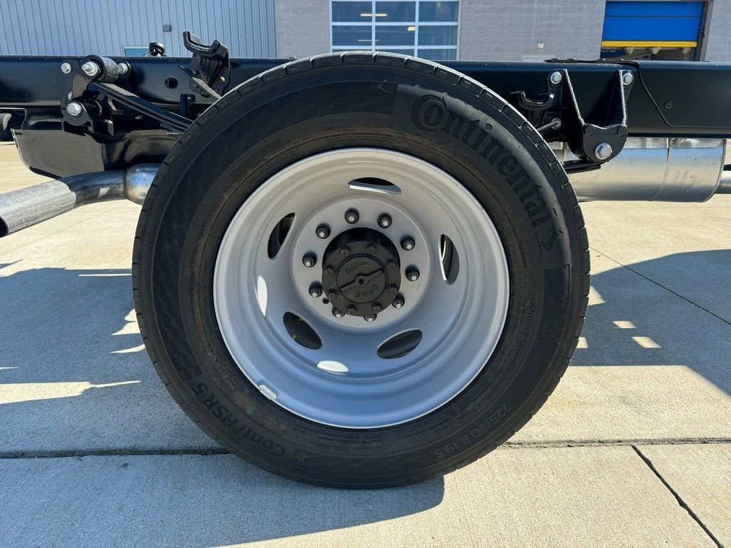 Used 2024 Ford F450 XL AWD/4WD image 24