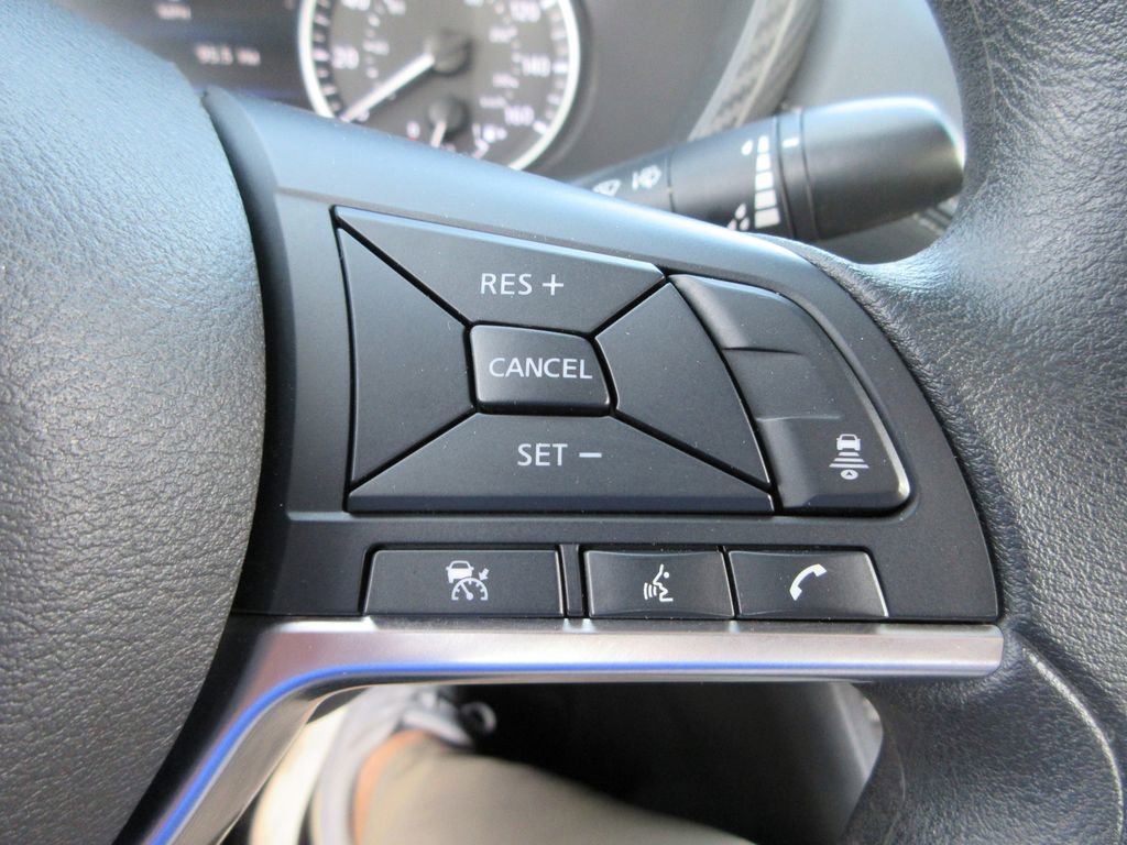 Used 2024 Nissan Sentra SV image 25