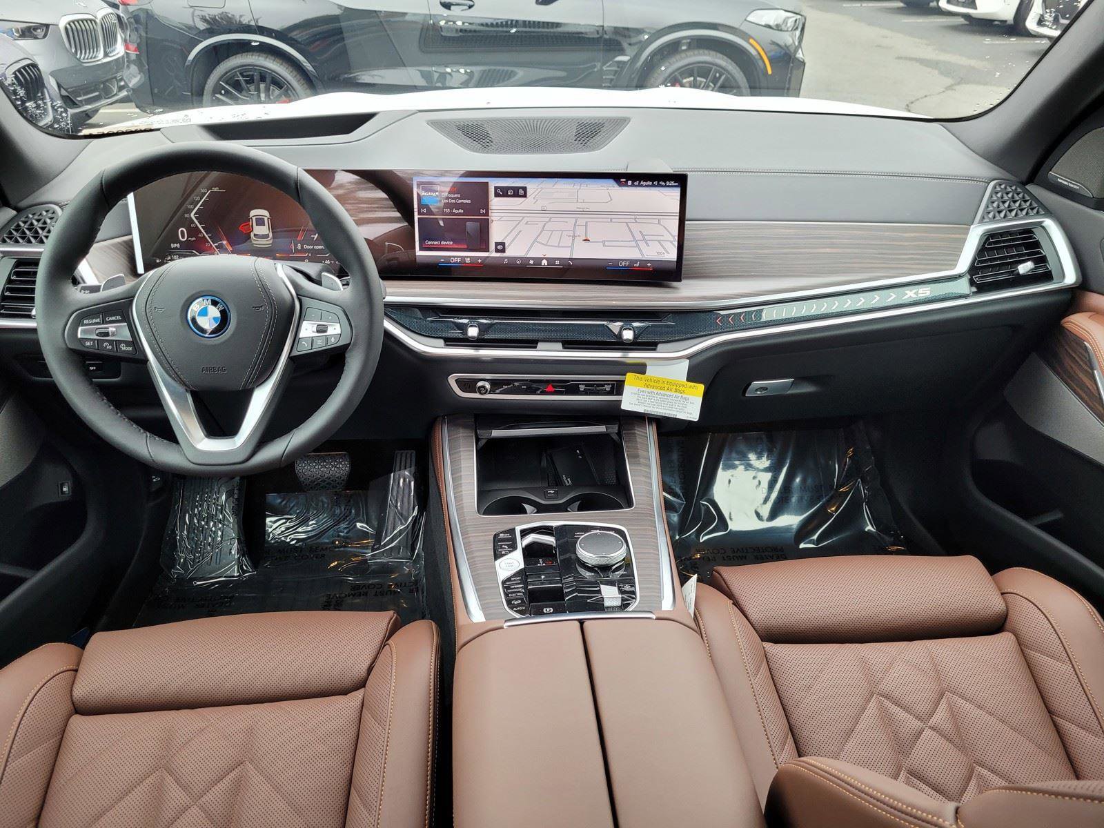 New 2026 BMW X5 xDrive50e w/ Premium Package AWD/4WD image 14