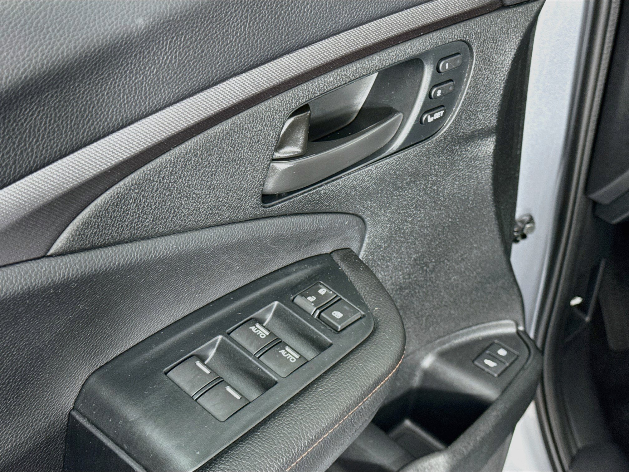 Certified 2023 Honda Passport TrailSport image 18