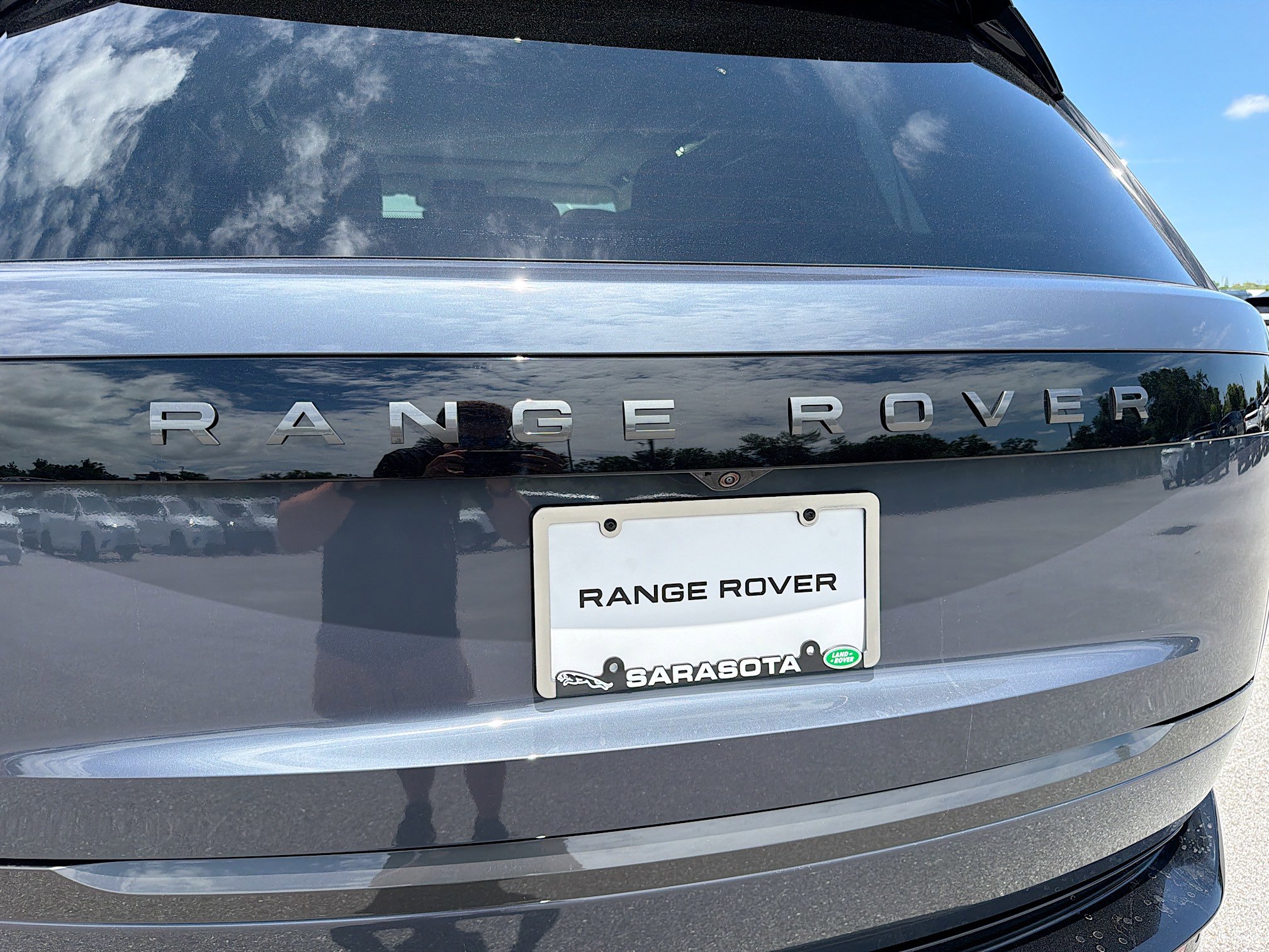 New 2026 Land Rover Range Rover Long Wheelbase SE AWD/4WD image 45