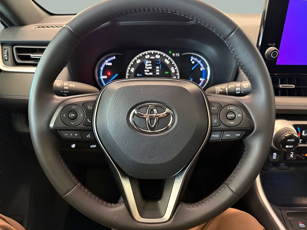 Used 2024 Toyota RAV4 XSE w/ Weather Package AWD/4WD image 22