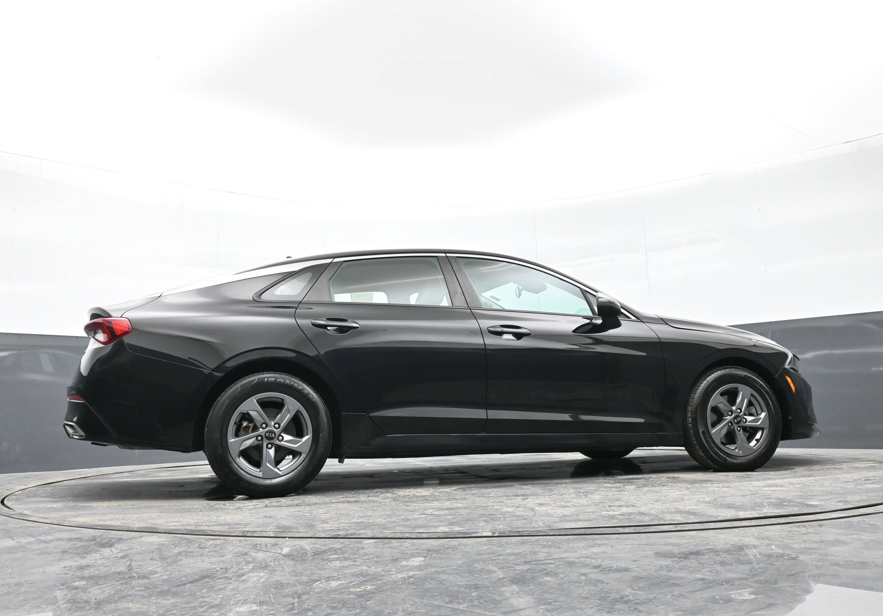 Used 2021 Kia K5 LXS image 44