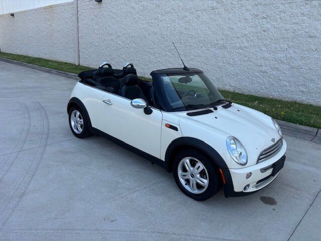 Used 2006 MINI Cooper Convertible image 24