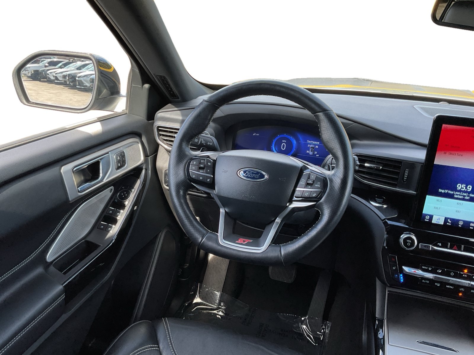 Used 2024 Ford Explorer ST w/ Equipment Group 401A AWD/4WD image 11