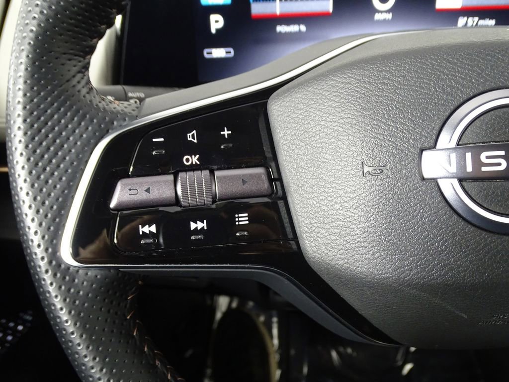 Used 2023 Nissan Ariya FWD image 27