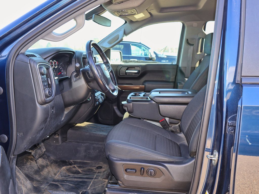 Used 2020 Chevrolet Silverado 1500 LT w/ All-Star Edition image 5
