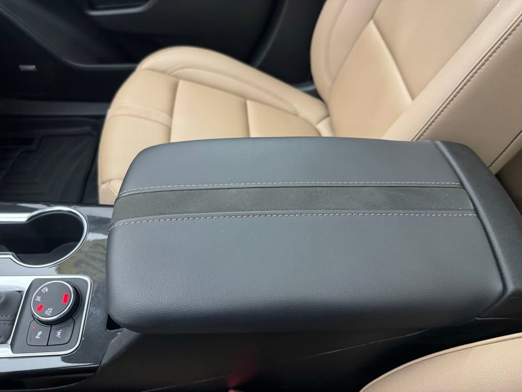 Used 2024 Chevrolet Blazer Premier AWD/4WD image 31