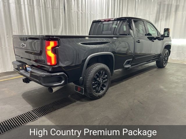 Certified 2026 Chevrolet Silverado 3500 High Country w/ High Country Premium Package AWD/4WD image 3
