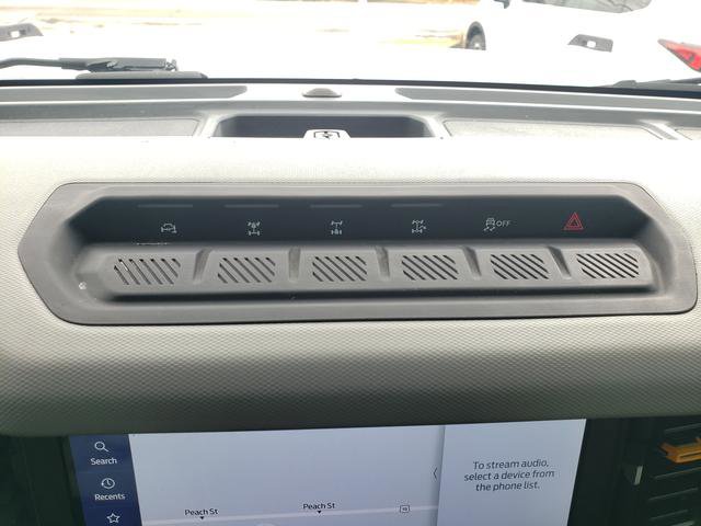 Used 2022 Ford Bronco Badlands image 24