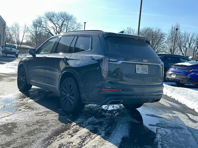 Used 2022 Cadillac XT6 Sport w/ Technology Package image 6