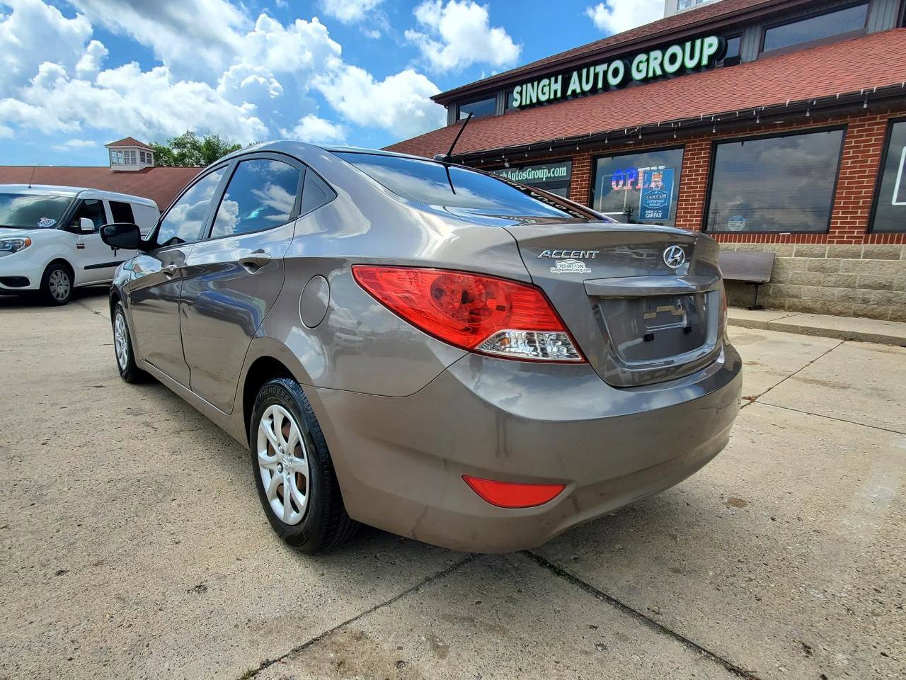 Used 2014 Hyundai Accent GLS image 7