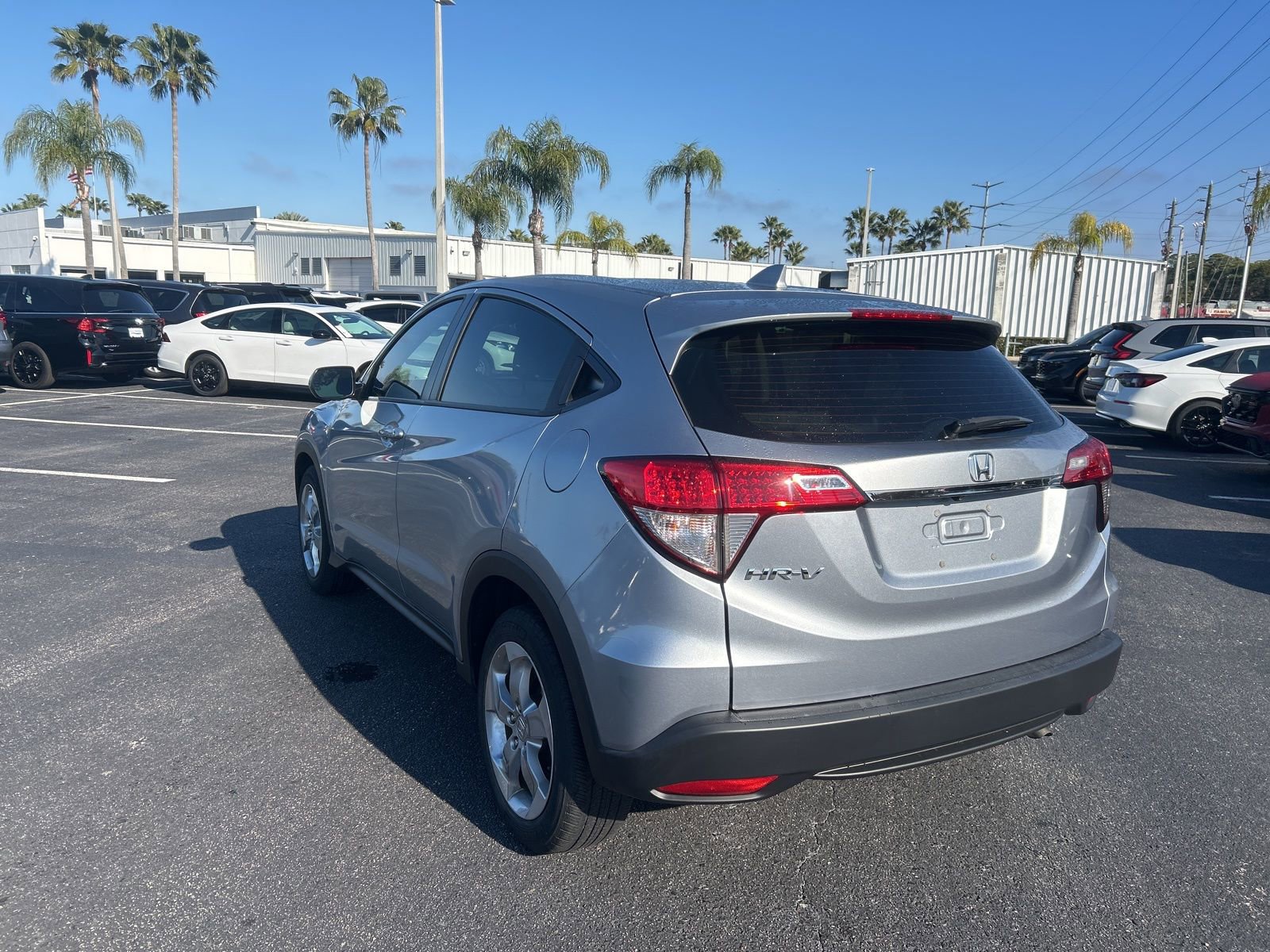Used 2021 Honda HR-V LX image 5