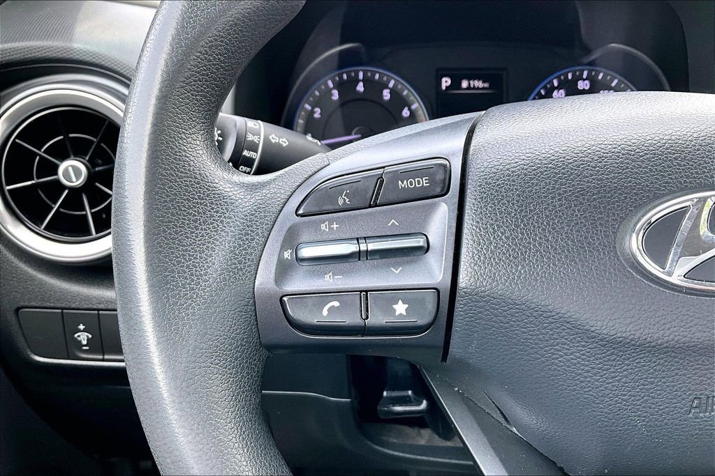 Used 2023 Hyundai Kona SEL AWD/4WD image 11