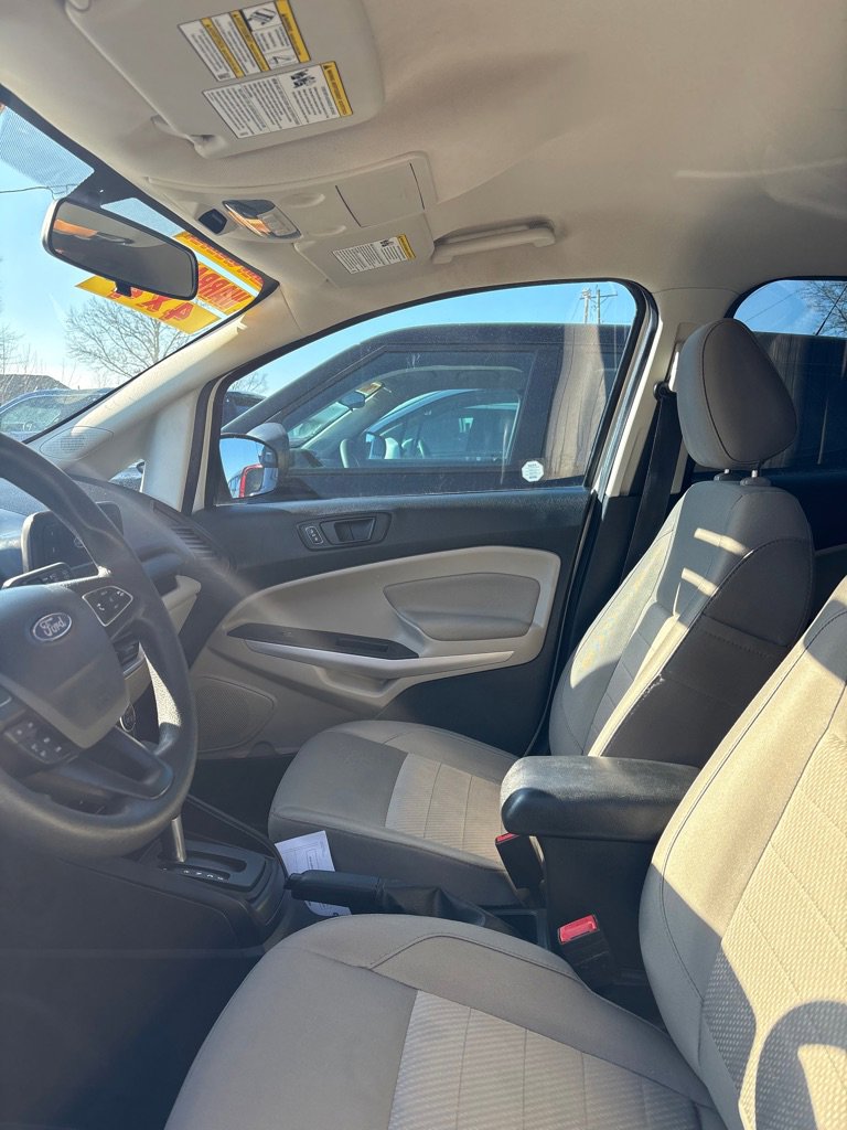 Used 2021 Ford EcoSport S AWD/4WD image 9